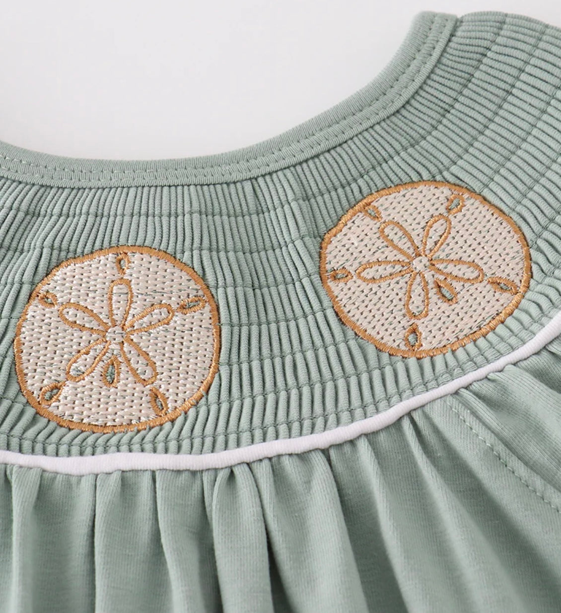 Sage Sand Dollar Embroidered Bubble