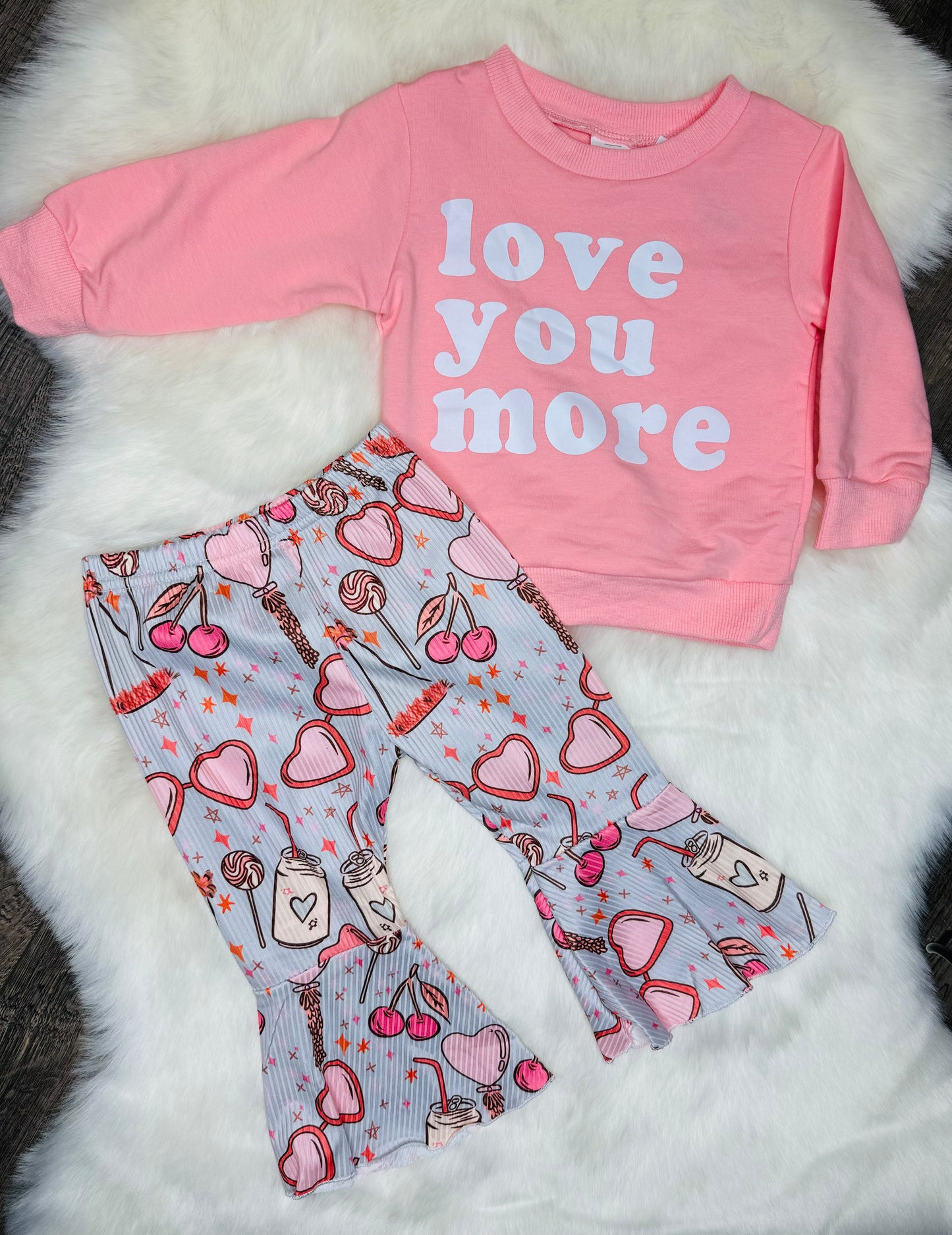 Love you more Lollipop Bell Set