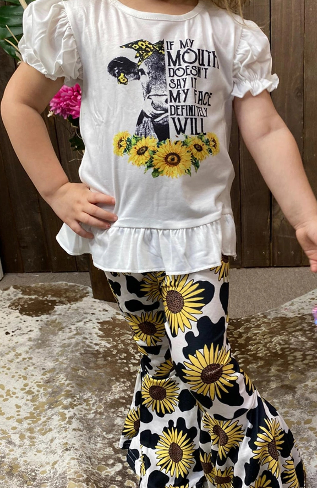 Cow & Sunflower White Top Bell Bottom Set