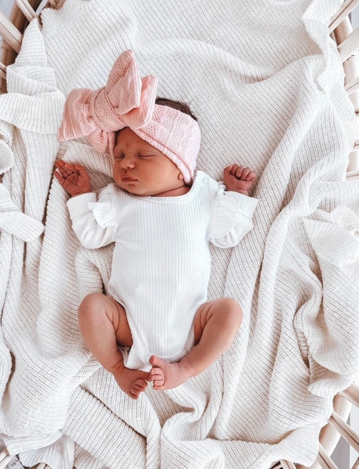 Baby Pink Knit Oversized Bow