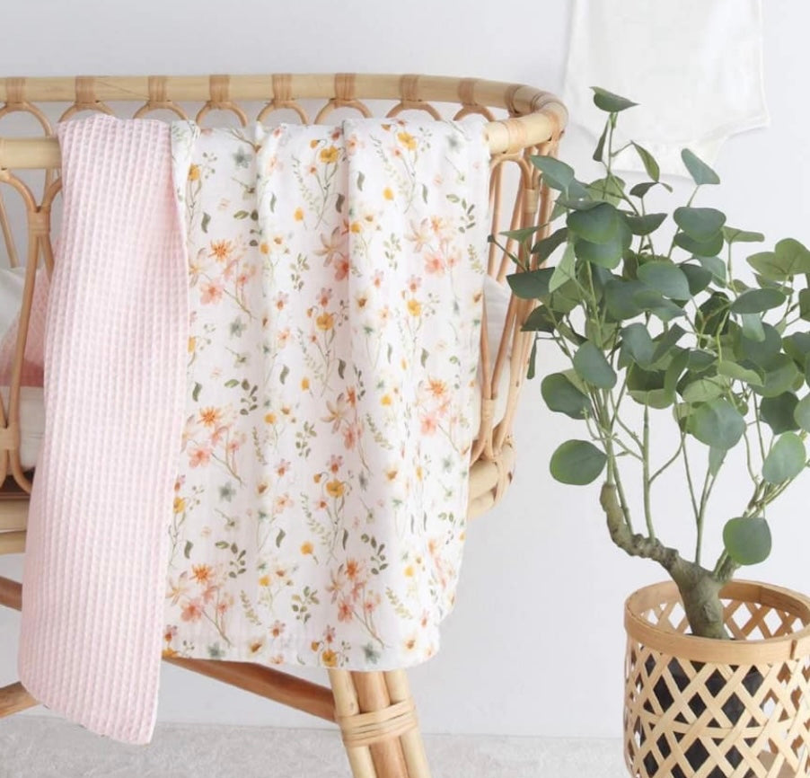 Daisy Dreams Bamboo Blanket
