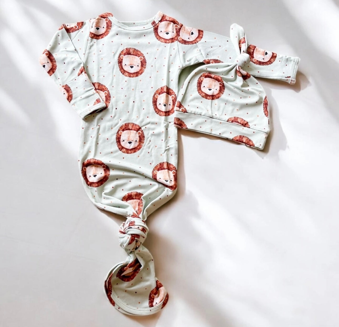 Little Lion Bamboo Knotted Gown & Hat