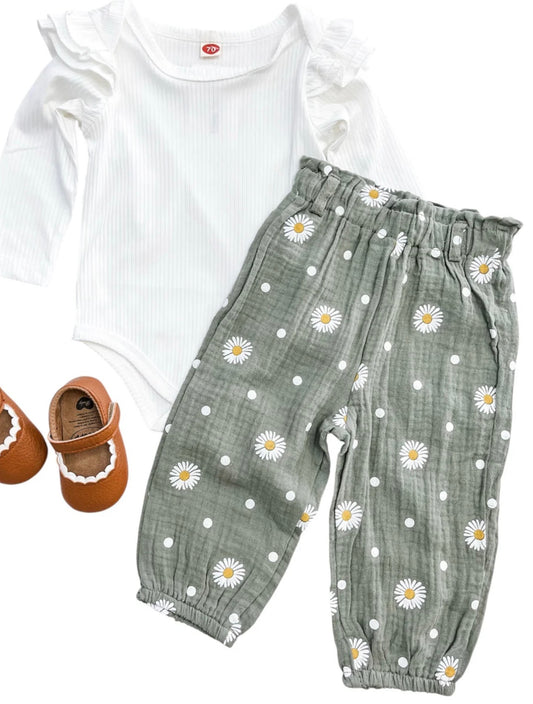 Daisy Green Linen Pant Set