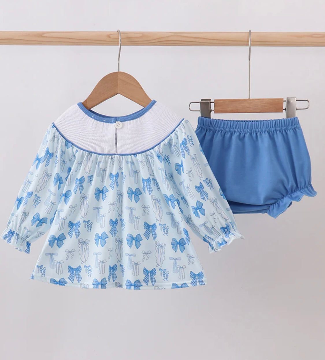 Blue Bow Smocked Bloomer Set